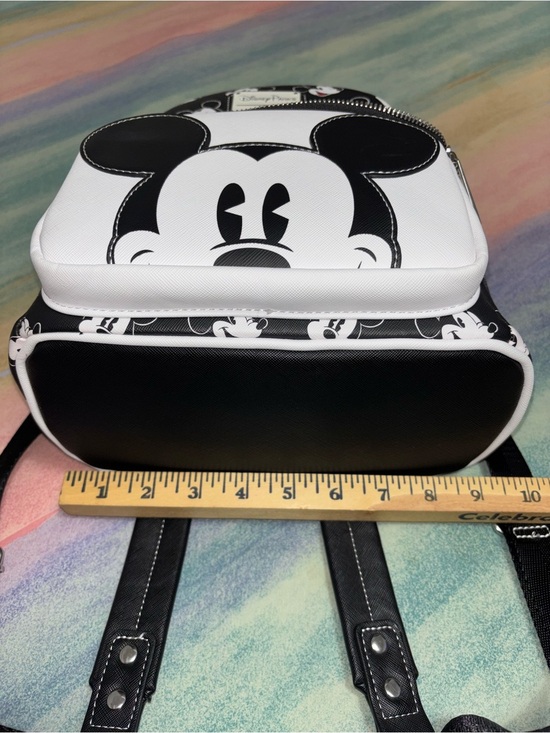 Loungefly Disney Parks Excl. Black & white Mickey Mouse face expressions main image 8